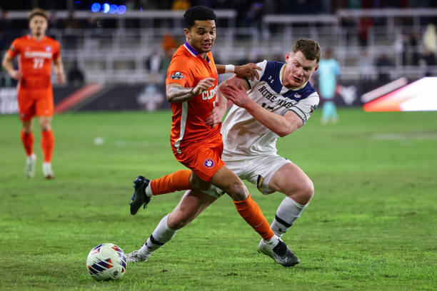 年轻的球员 年轻的球员