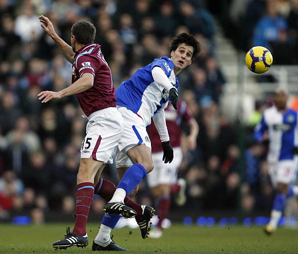 在他的带领 在他的带领